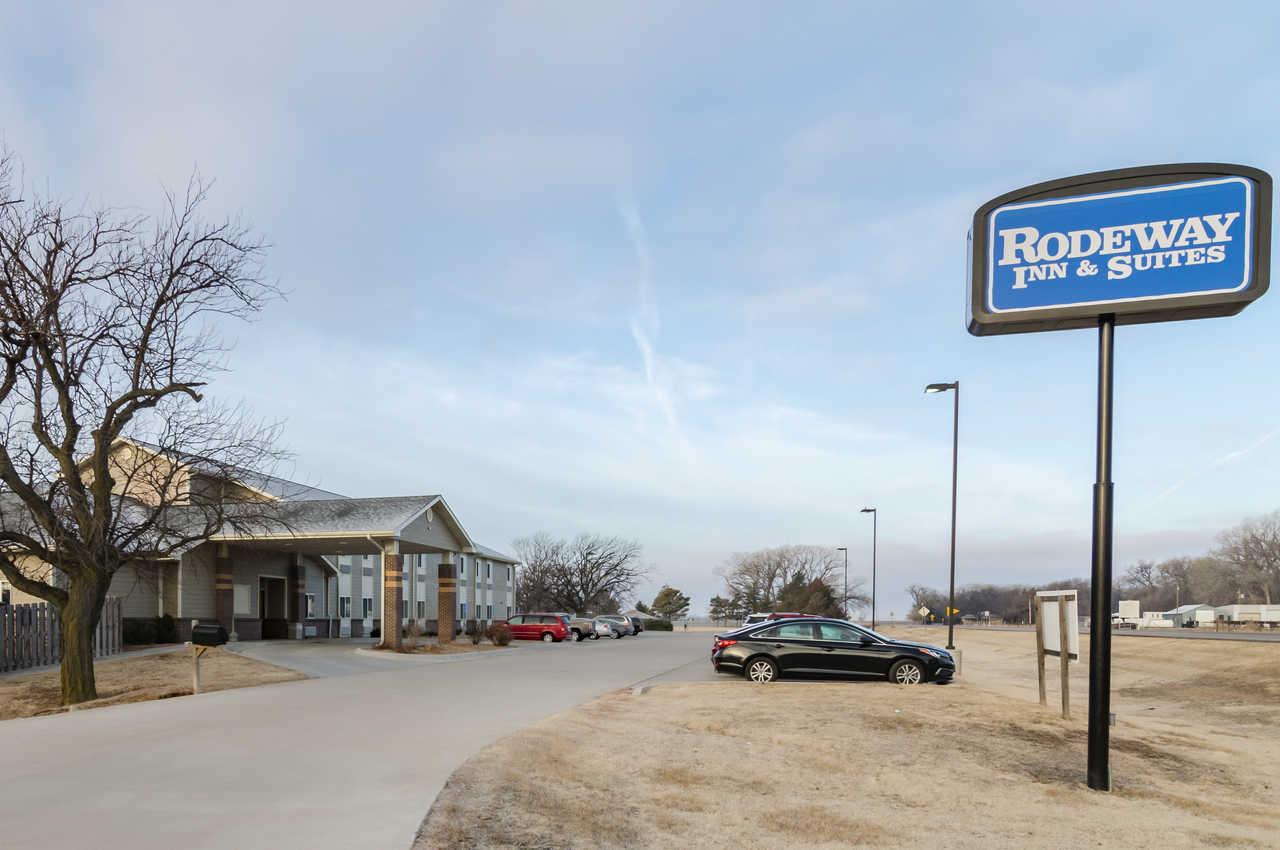 Rodeway Inn Larned Luaran gambar