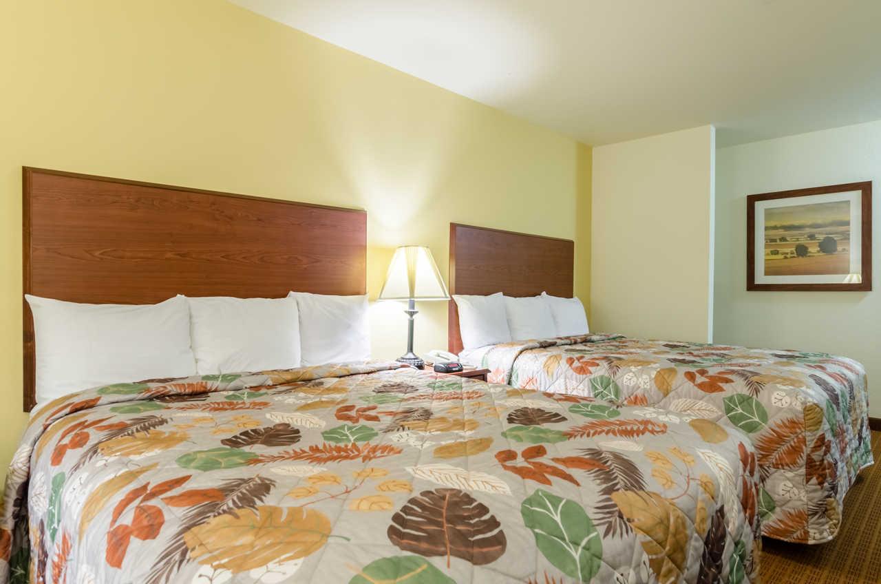 Rodeway Inn Larned Luaran gambar